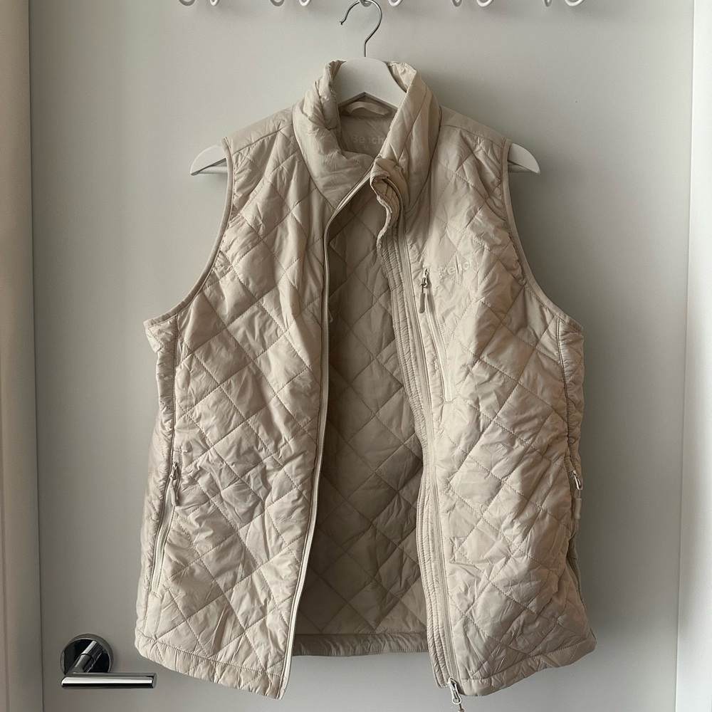 Women's Cream Quilted Vest Bench